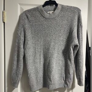 American Eagle Outfitters Women's Gray Crewneck Sweater